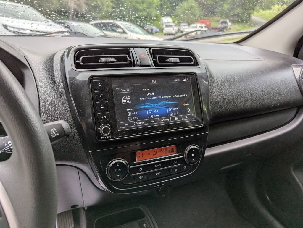 Used 2022 Mitsubishi Mirage LE image 11