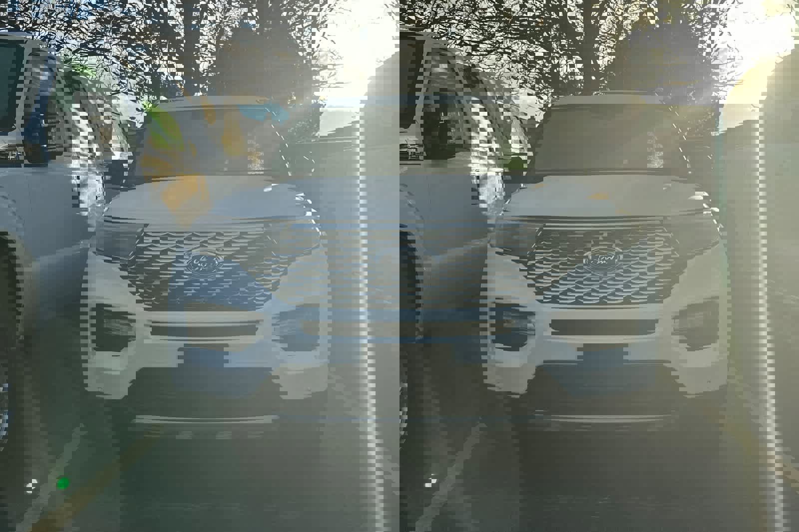 Used 2020 Ford Explorer Platinum w/ Premium Technology Package image 6