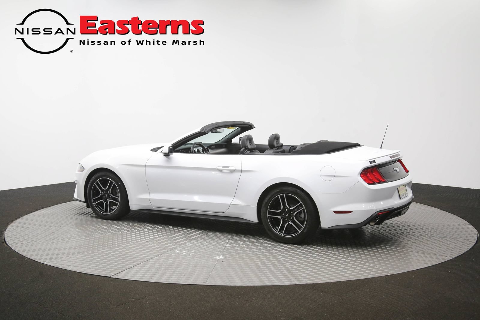 Used 2022 Ford Mustang Premium RWD image 60