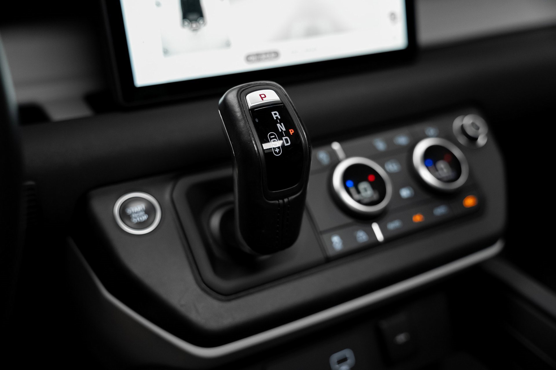 Used 2022 Land Rover Defender 110 SE image 50