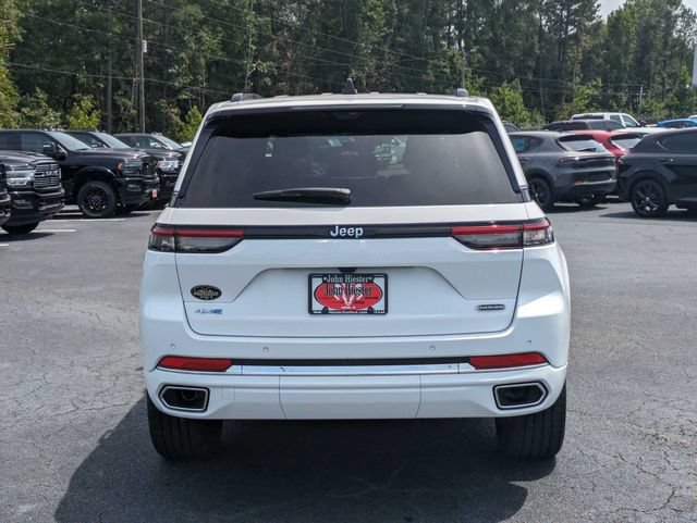 New 2024 Jeep Grand Cherokee Overland w/ Advanced Protech Group III AWD/4WD image 4