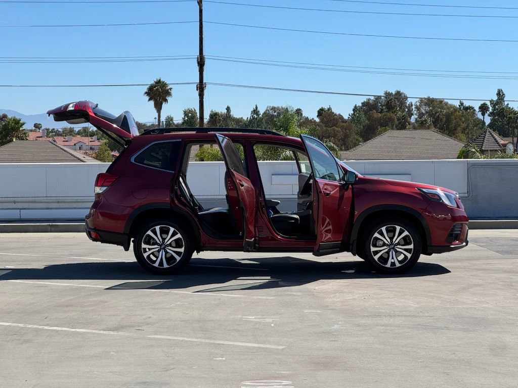 Certified 2024 Subaru Forester Limited w/ Pop Package 2 AWD/4WD image 29