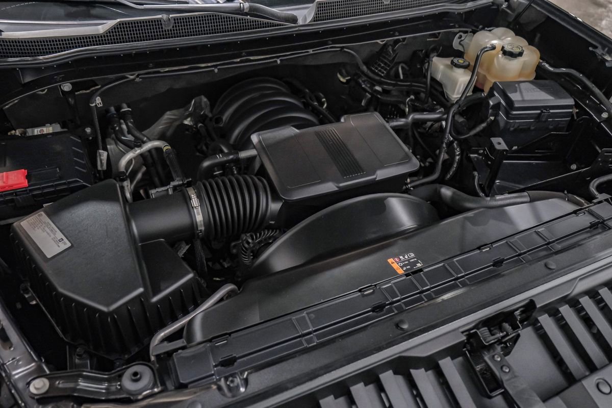 Used 2020 Chevrolet Silverado 2500 LTZ w/ LTZ Plus Package image 58