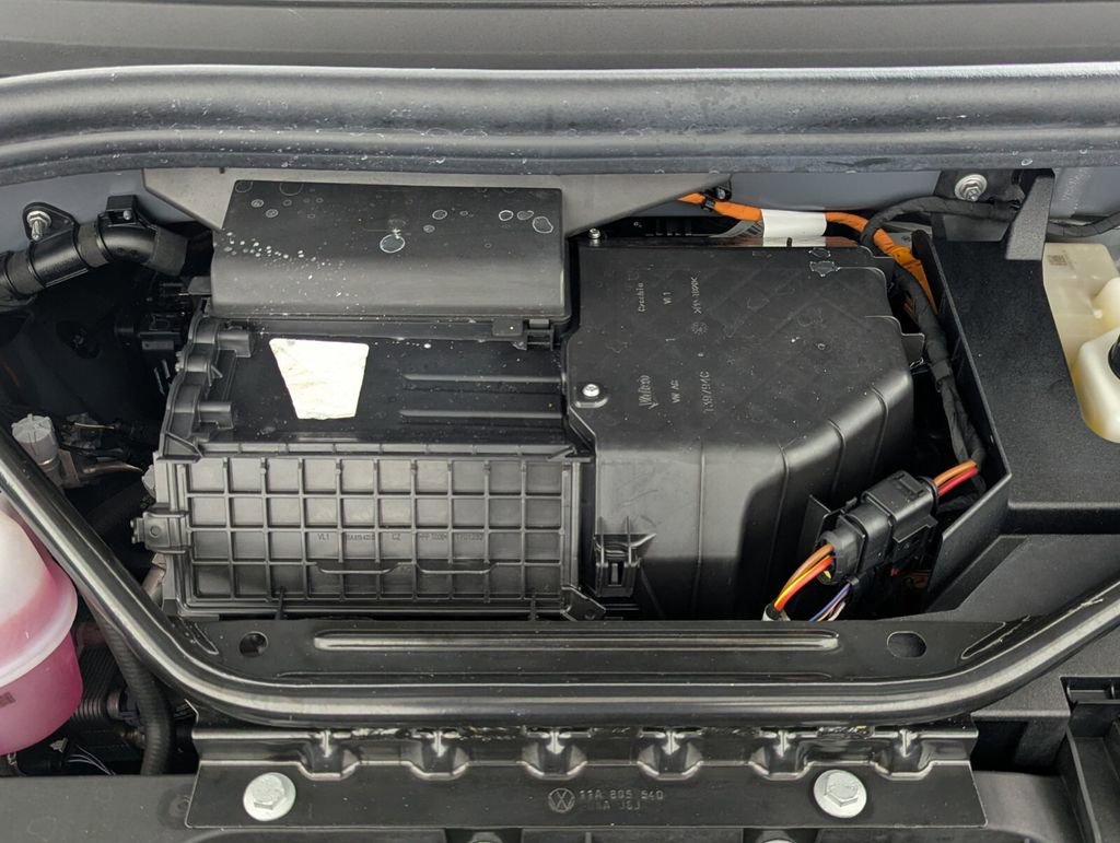 Used 2024 Volkswagen ID.4 S image 10