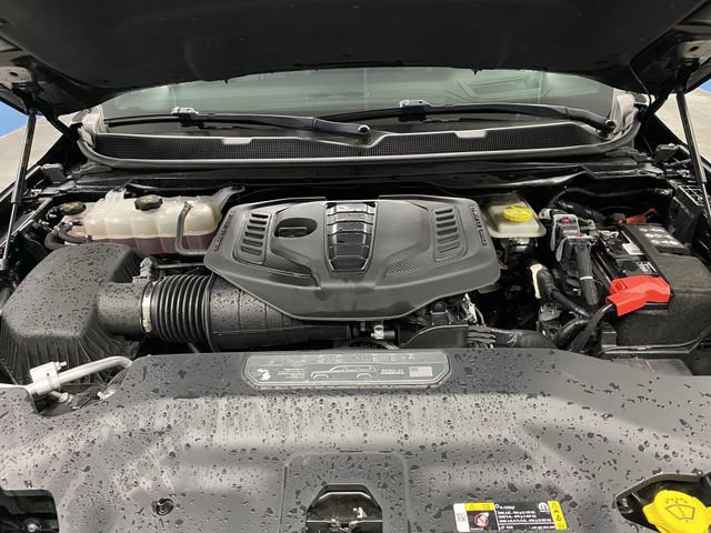 Used 2023 Jeep Wagoneer L Series III w/ Preferred Equipment Group image 47