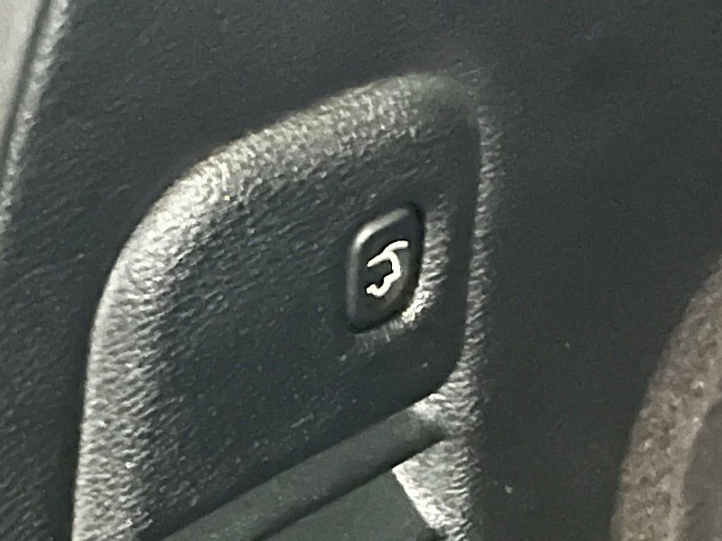 Used 2020 Jeep Grand Cherokee Altitude image 35