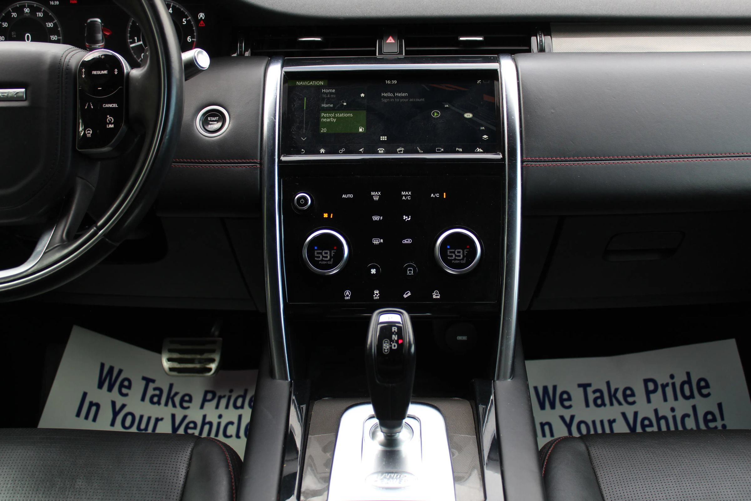 Used 2020 Land Rover Discovery Sport HSE R-Dynamic AWD/4WD image 21
