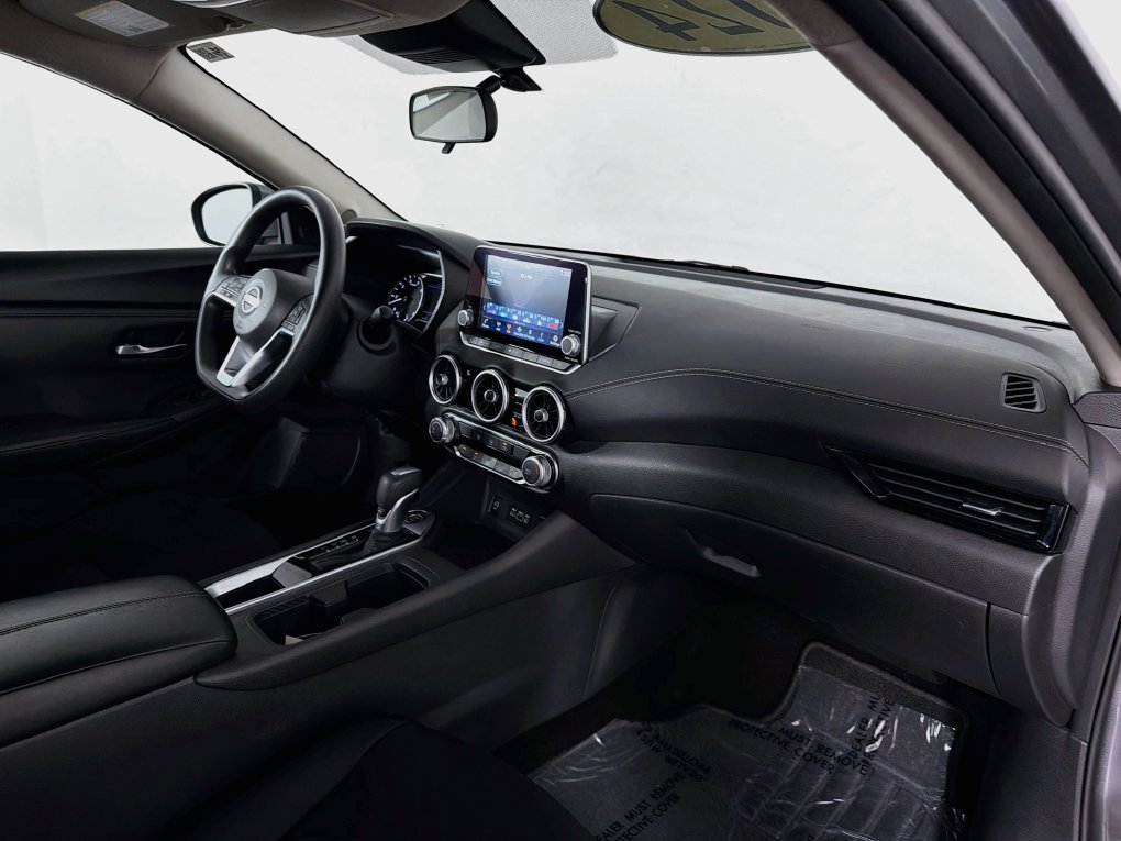 Used 2024 Nissan Sentra SV FWD image 31