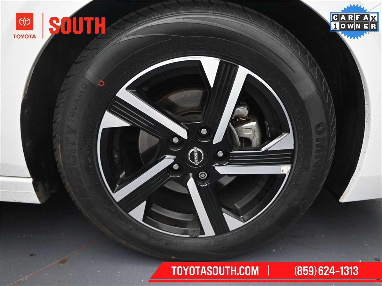 Used 2025 Nissan Sentra SV image 28