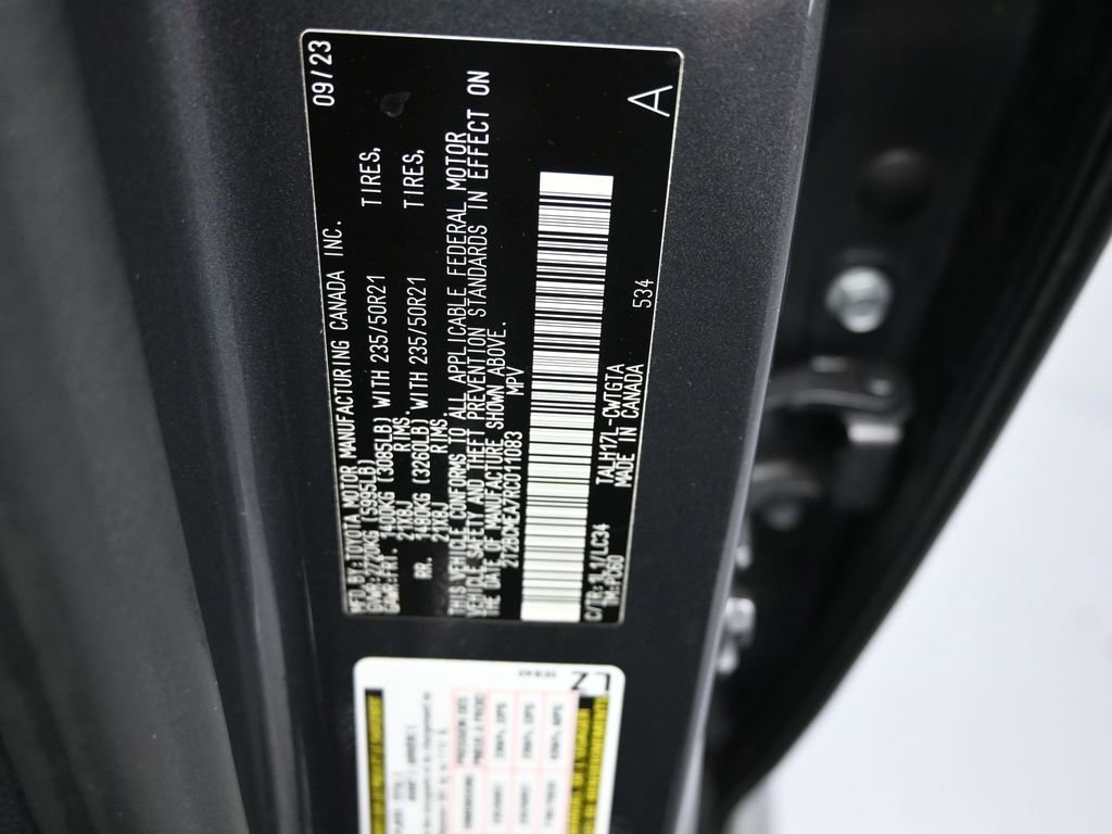 Used 2024 Lexus RX 500h F Sport w/ Convenience Package image 9