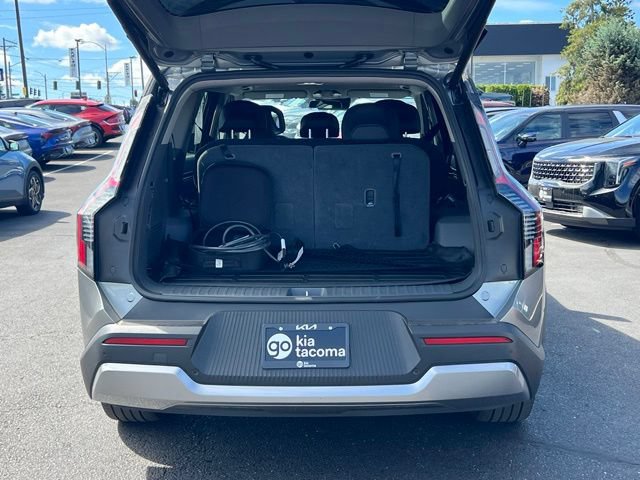 Certified 2024 Kia EV9 Light RWD image 8