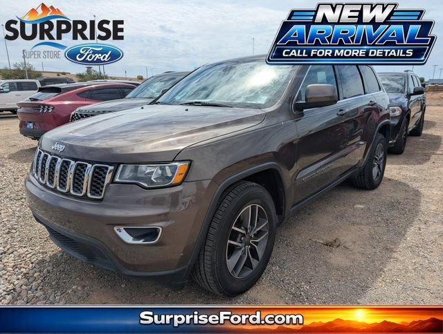 Used 2019 Jeep Grand Cherokee Laredo w/ 18" Wheel & 8.4" Radio Group
