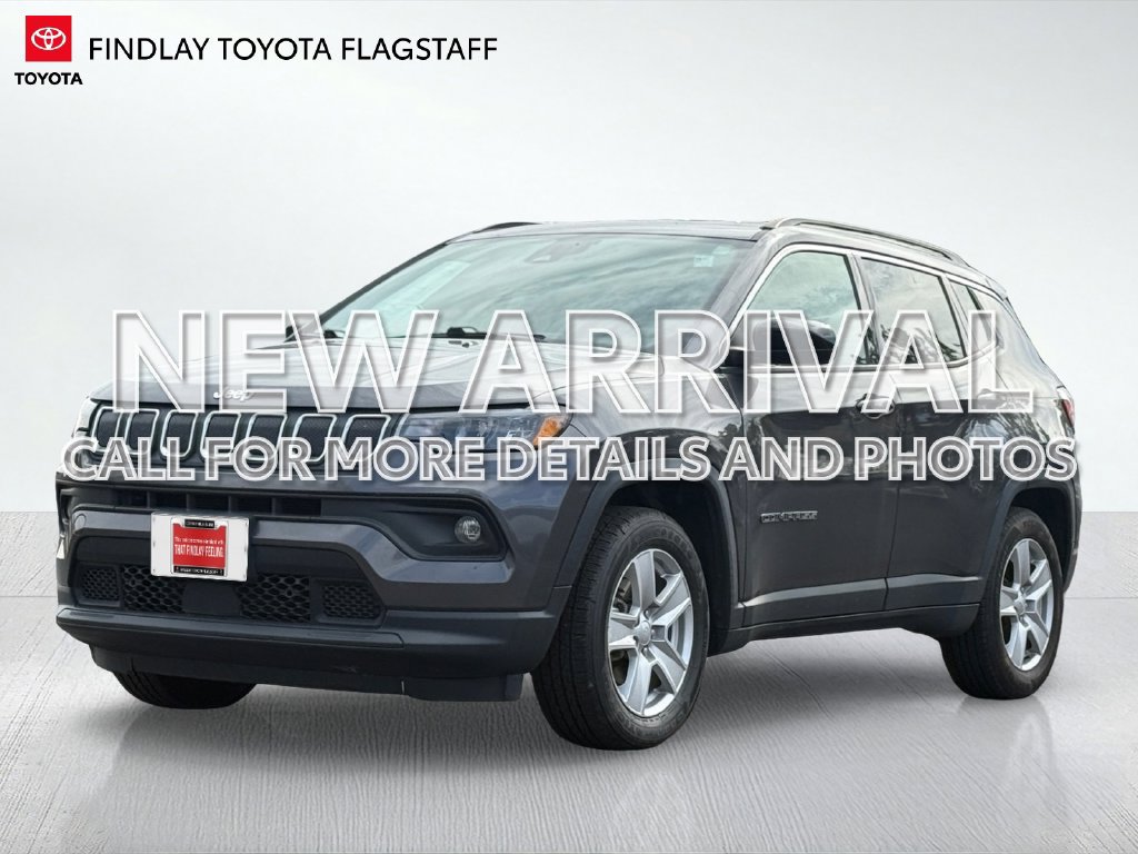 Used 2022 Jeep Compass Latitude FWD image 1