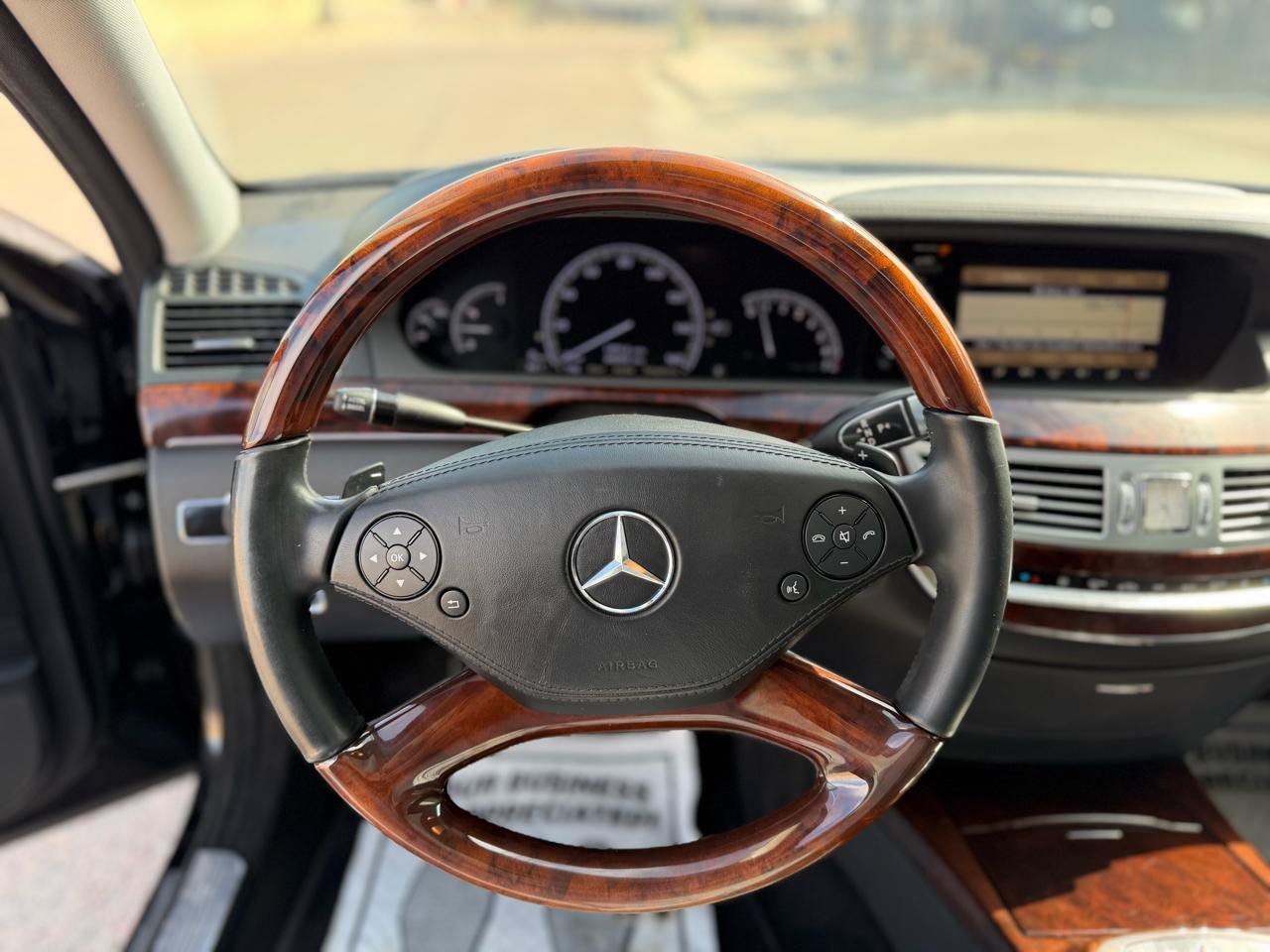Used 2012 Mercedes-Benz S 550 image 17