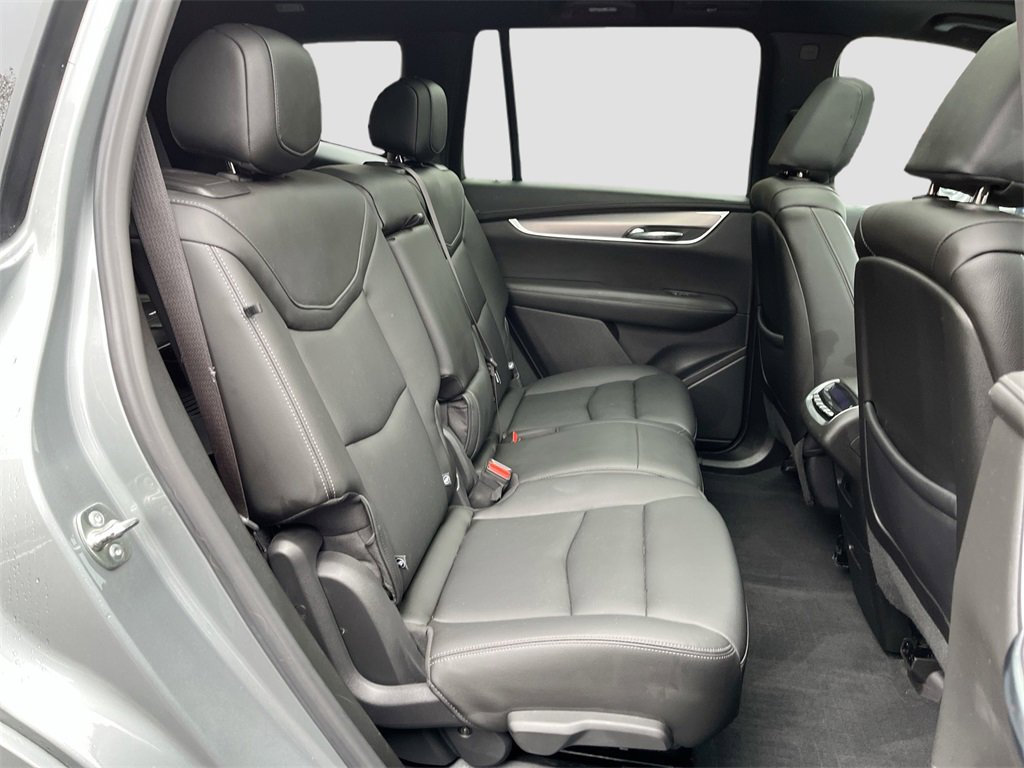Certified 2024 Cadillac XT6 Luxury w/ LPO, Floor Liner Package image 31