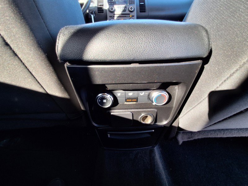 Used 2018 Ford Flex SE image 17