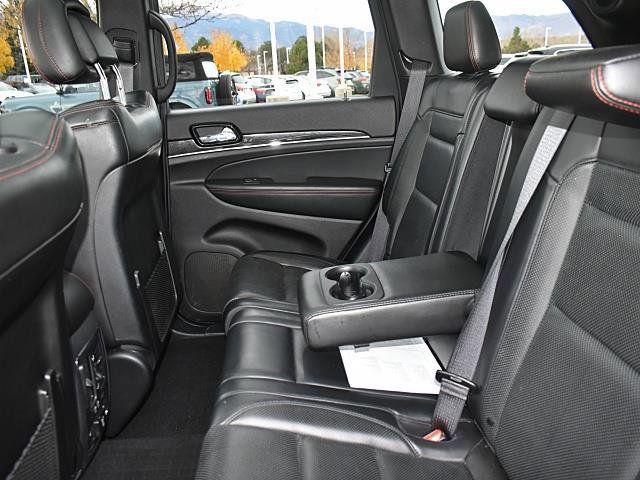 Used 2019 Jeep Grand Cherokee Trailhawk w/ Trailhawk Luxury Group image 17