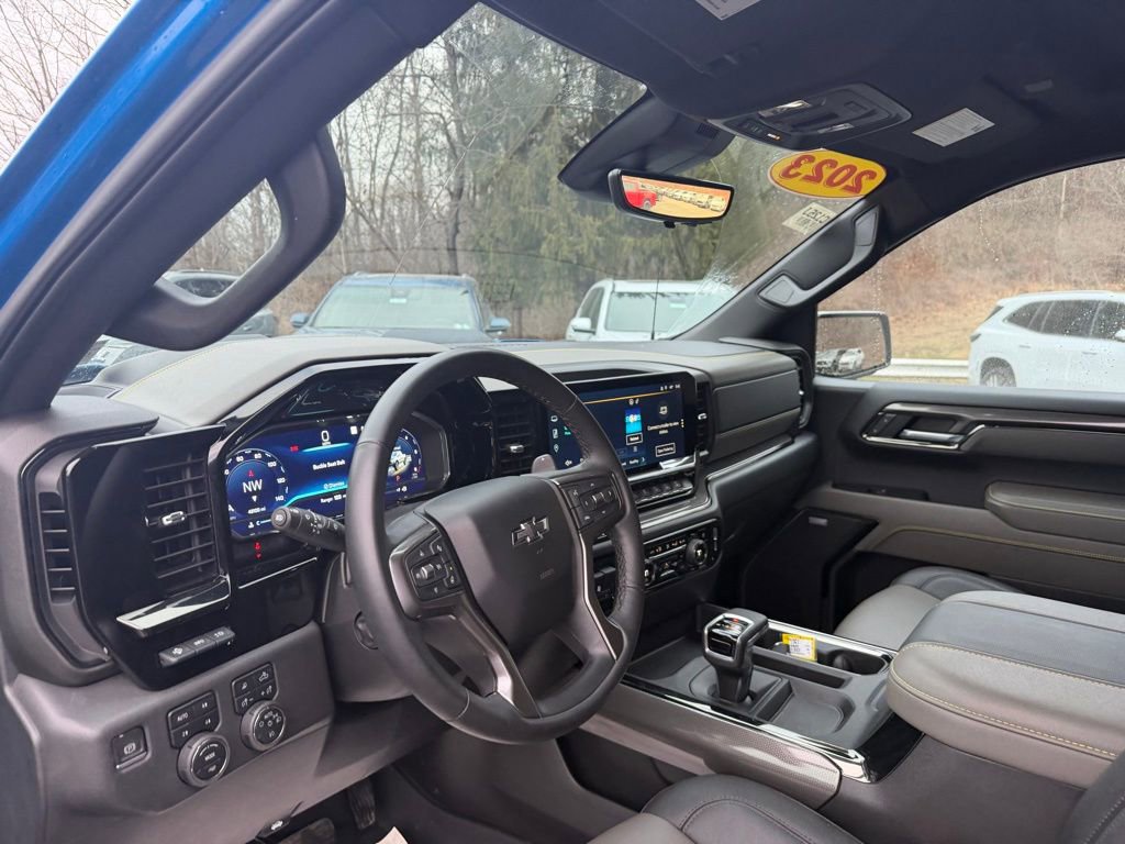 Used 2023 Chevrolet Silverado 1500 ZR2 w/ Technology Package image 13