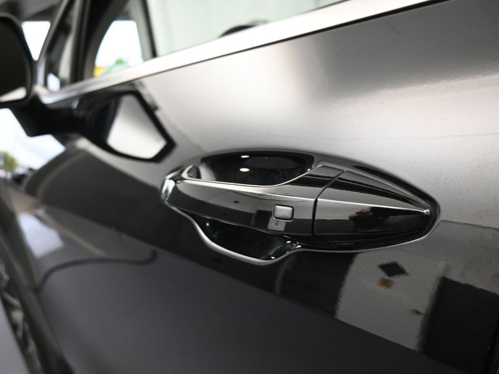 Used 2024 Kia Sportage EX image 34