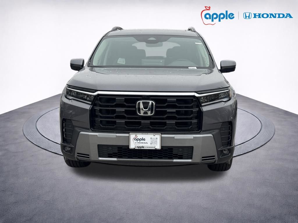 New 2026 Honda Pilot Touring image 2