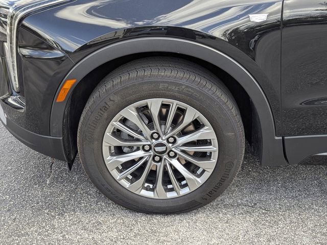 Used 2024 Cadillac XT4 Premium Luxury image 37