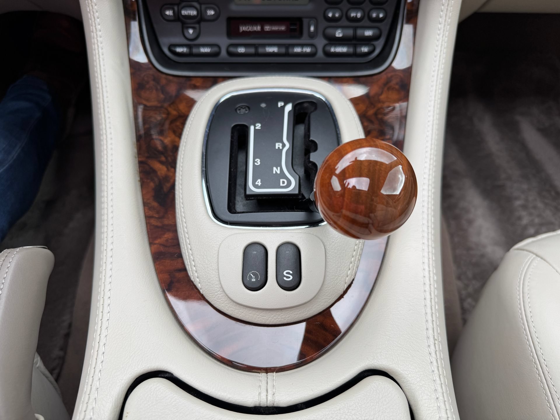 Used 2001 Jaguar XJ Supercharged RWD image 81