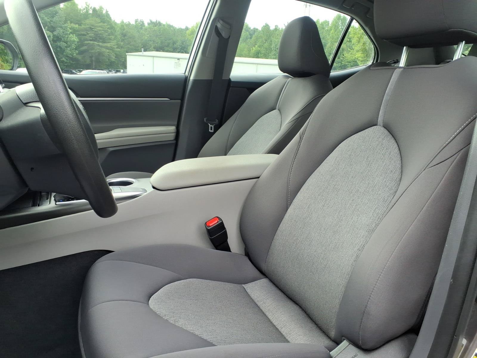 Used 2023 Toyota Camry LE FWD image 14