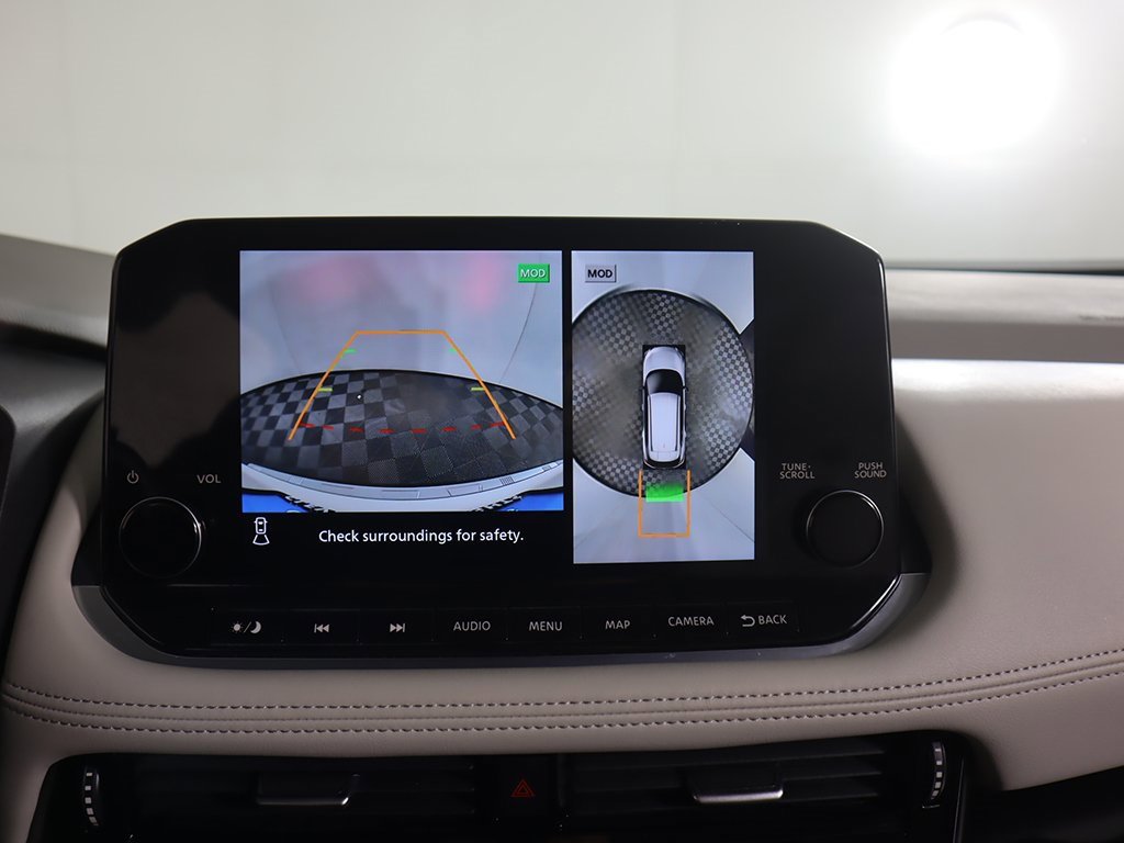 Used 2023 Nissan Rogue SL w/ SL Premium Package image 49