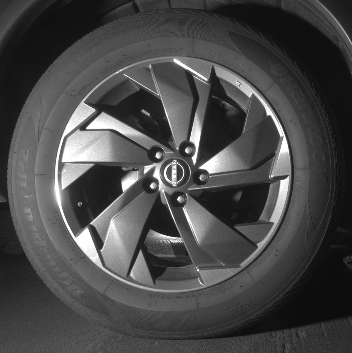 Used 2025 Nissan Rogue SV AWD/4WD image 15