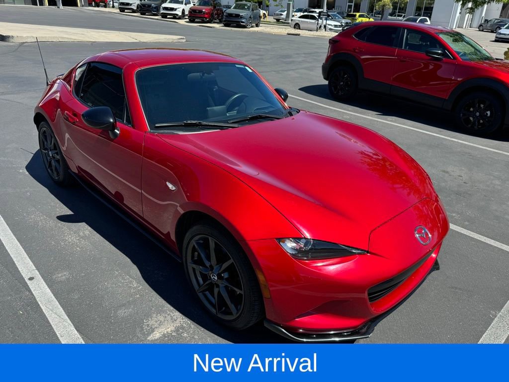 Used 2017 MAZDA MX-5 Miata RF Club w/ Appearance Package RWD image 4