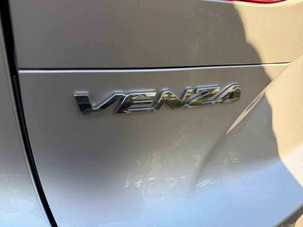 Used 2022 Toyota Venza Limited w/ Advanced Technology Package AWD/4WD image 35