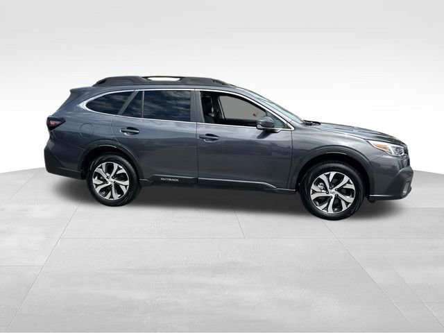 Used 2020 Subaru Outback Limited image 2