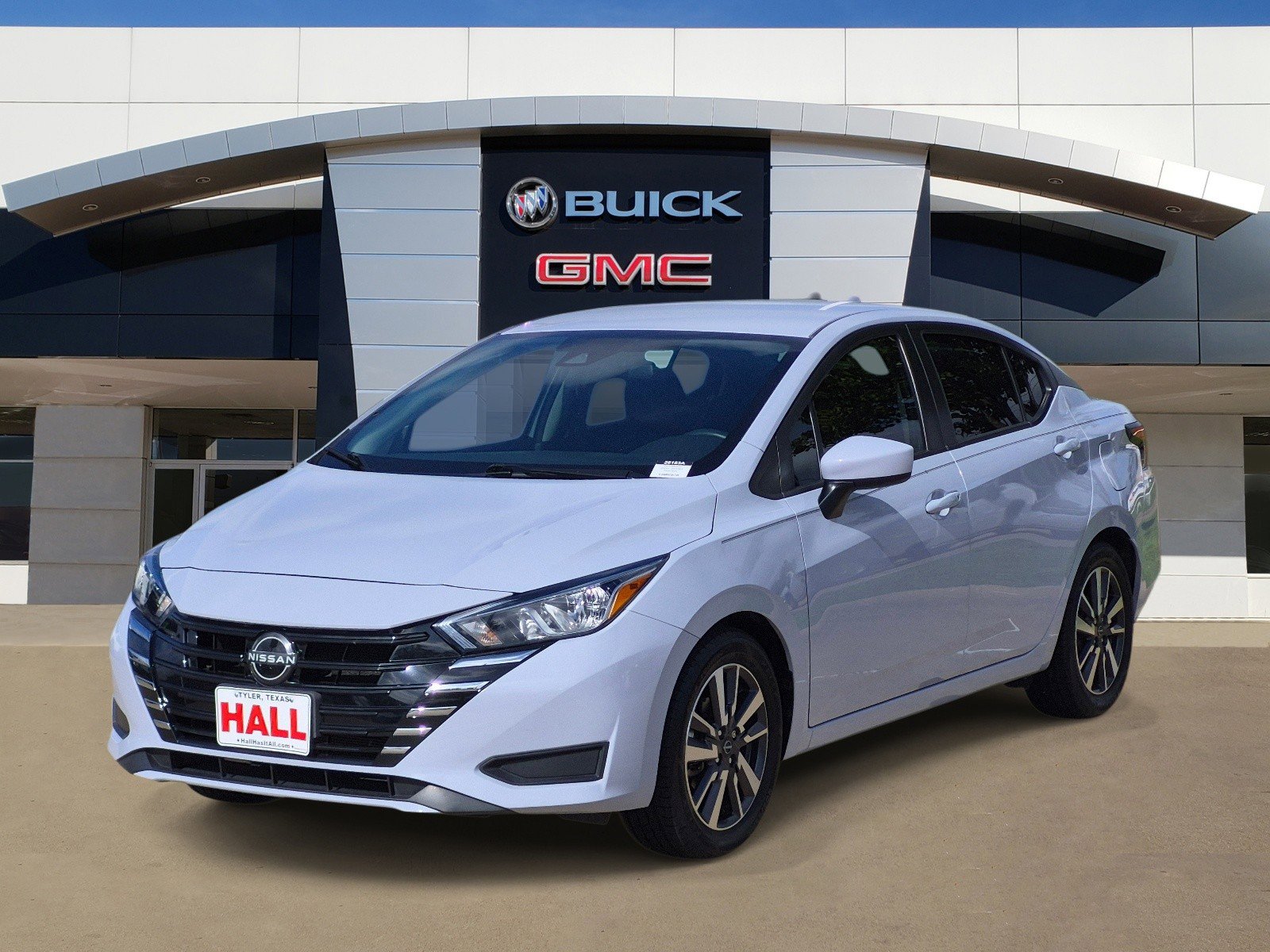 Used 2023 Nissan Versa SV w/ Trunk Package FWD image 3