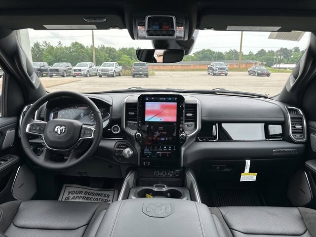 New 2026 RAM 1500 Laramie AWD/4WD image 43