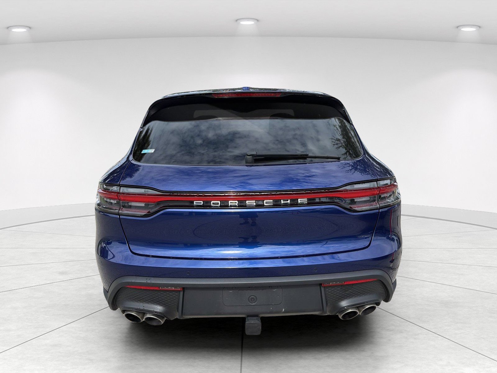 Used 2022 Porsche Macan S AWD/4WD image 5
