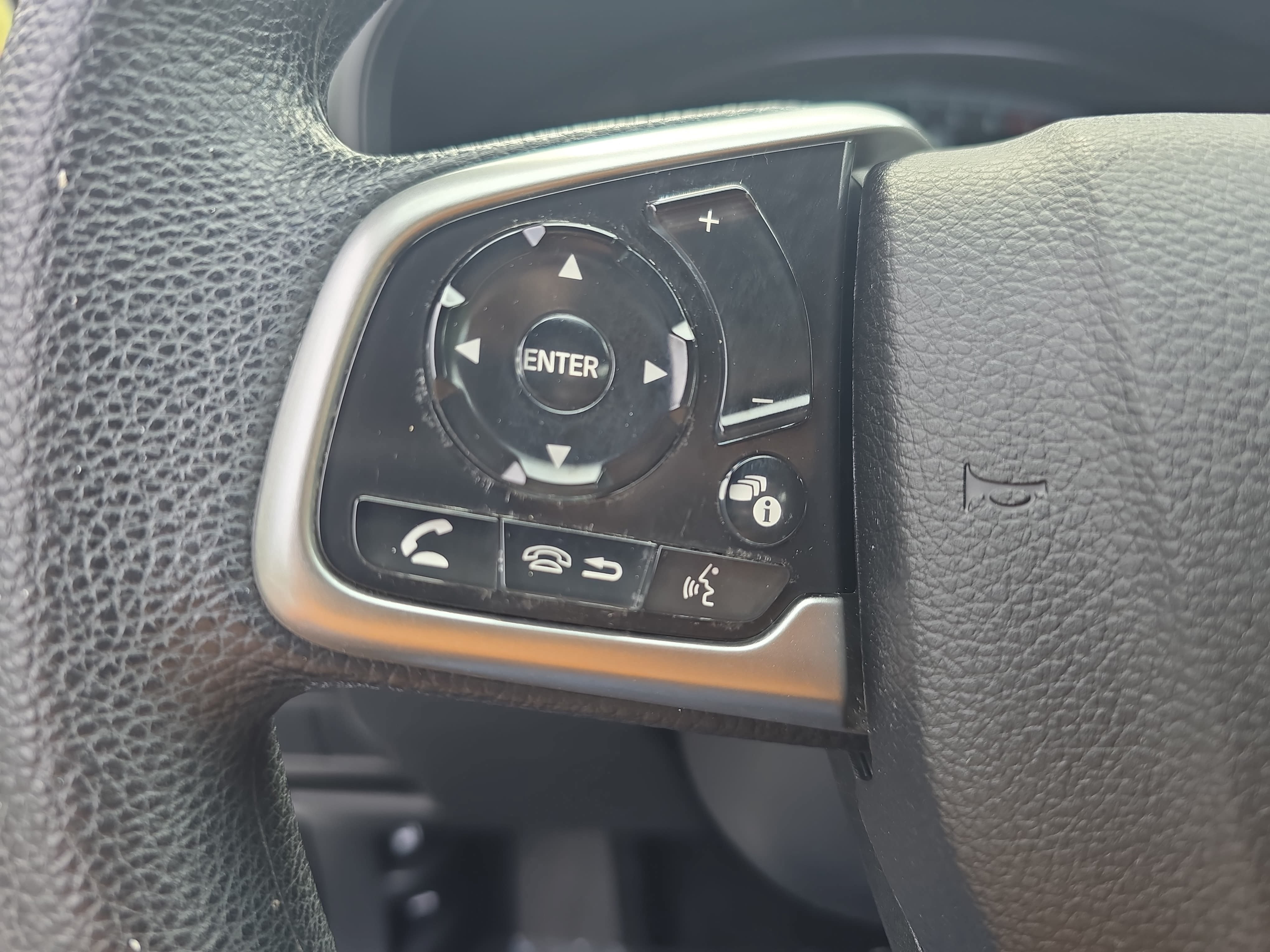 Used 2021 Honda CR-V Special Edition image 16