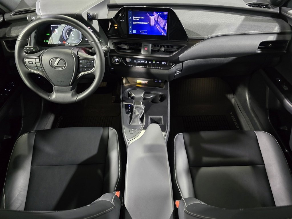 Used 2023 Lexus UX 250h FWD image 30