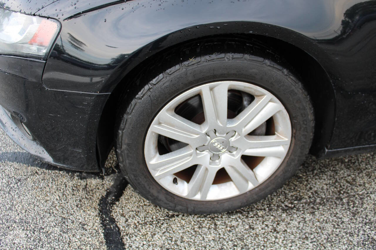 Used 2011 Audi A4 2.0T Premium image 11