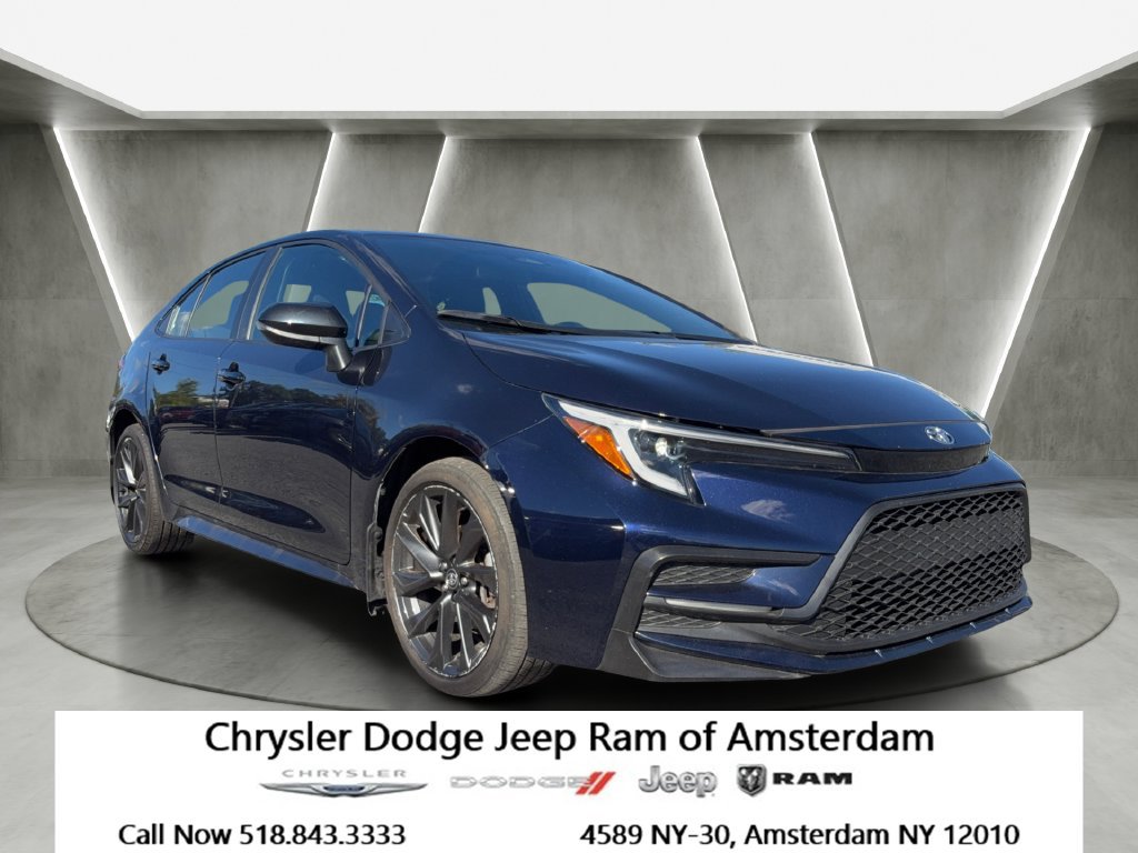 Used 2024 Toyota Corolla SE w/ SE Convenience Package