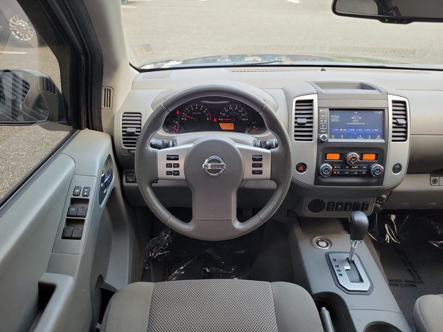 Used 2021 Nissan Frontier SV RWD image 9