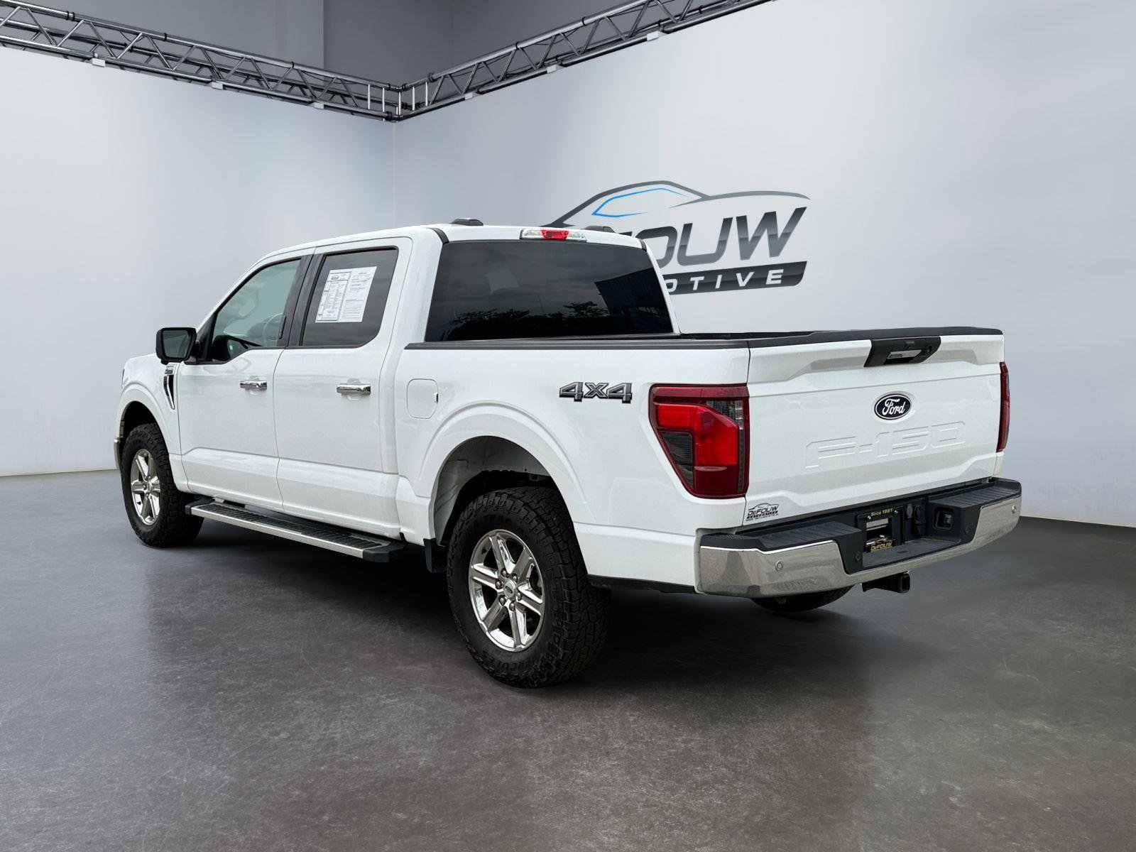 Used 2024 Ford F150 XLT w/ Tow/Haul Package AWD/4WD image 5