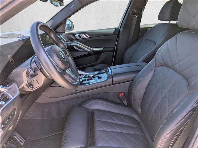 Used 2026 BMW X6 xDrive40i w/ Climate Comfort Package image 11