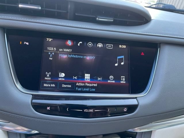 Used 2017 Cadillac XT5 Luxury w/ Driver Awareness Package AWD/4WD image 34