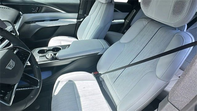 New 2026 Cadillac Lyriq Premium Luxury w/ LPO, Premium Carpet Package image 18