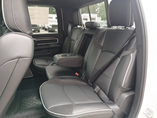 New 2026 RAM 5500 4x4 Crew Cab w/ Laramie Trim Package image 16
