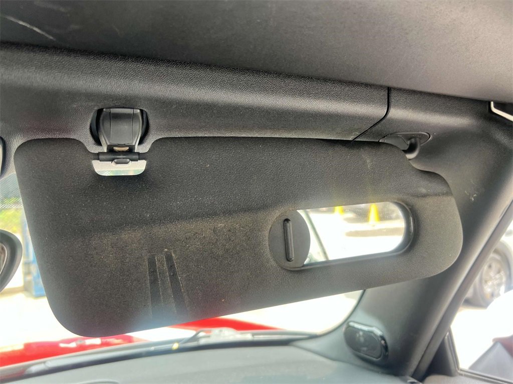 Used 2017 MINI Cooper S image 27