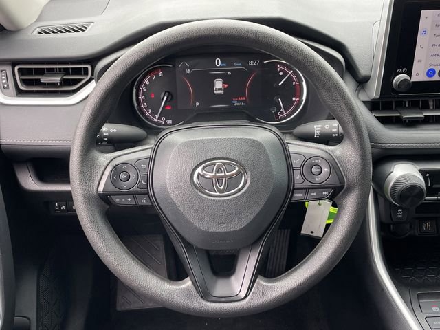 Used 2025 Toyota RAV4 LE AWD/4WD image 12