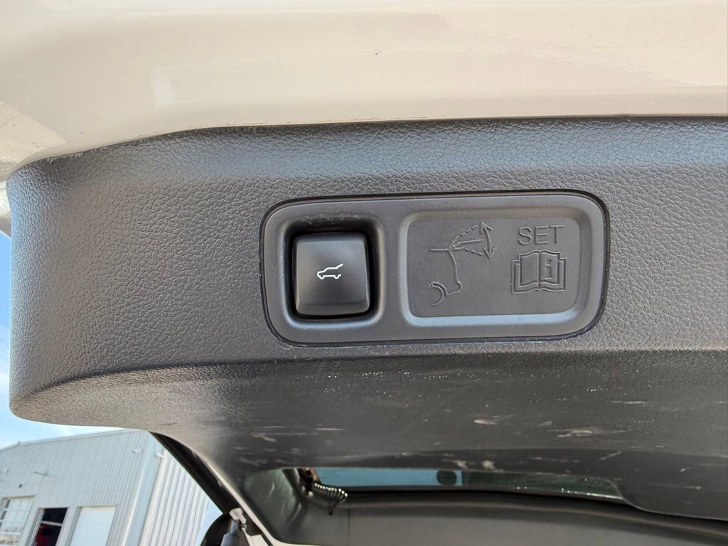 Used 2024 Ford Expedition Max Limited image 38