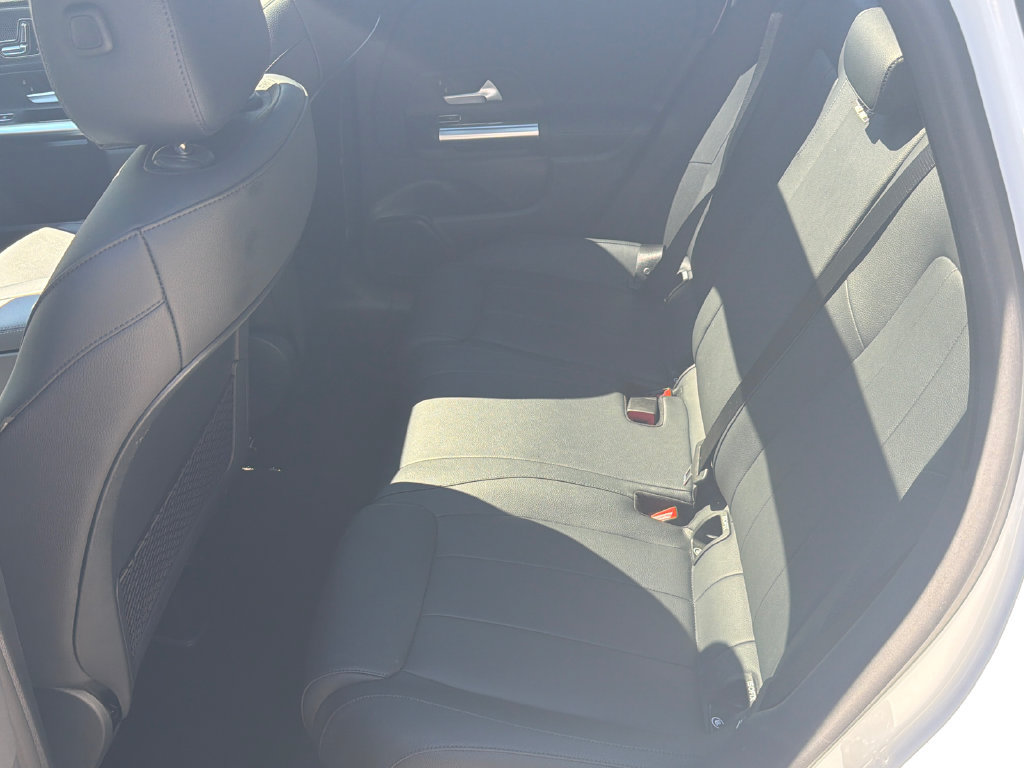 Used 2023 Mercedes-Benz GLA 250 image 21