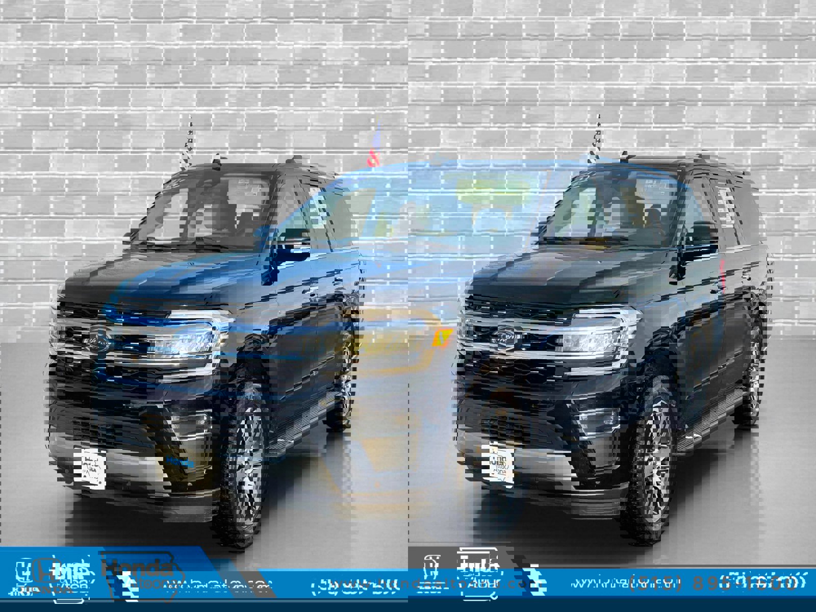 Used 2024 Ford Expedition Max Limited image 1